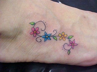 Tattoo Designer Online on Another Ideas Of Foot Tattoo Designs Today   Tattoos For Women